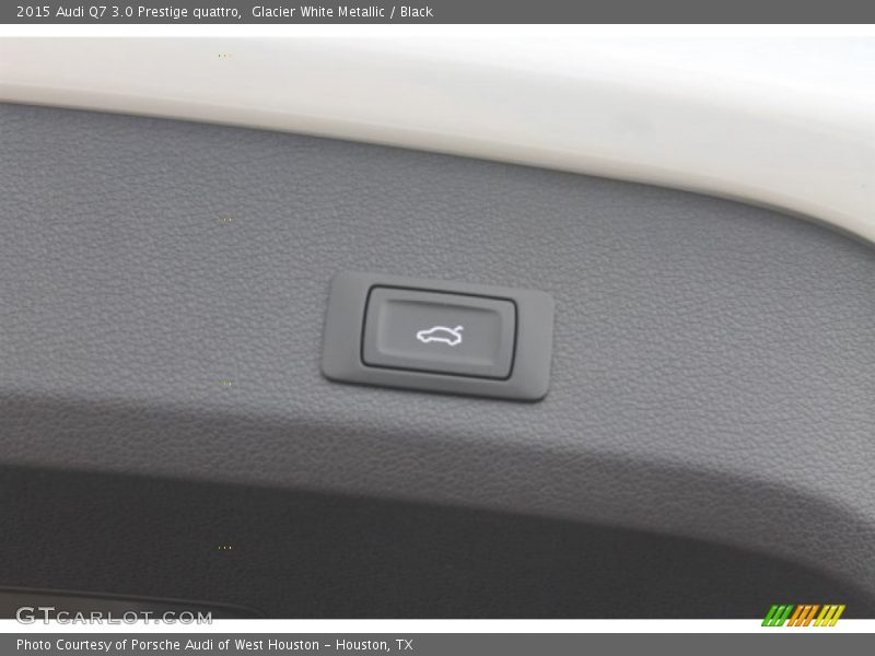 Glacier White Metallic / Black 2015 Audi Q7 3.0 Prestige quattro