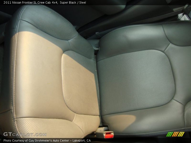 Super Black / Steel 2011 Nissan Frontier SL Crew Cab 4x4