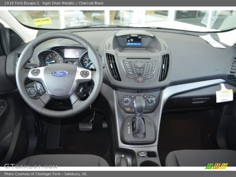 Dashboard of 2016 Escape S