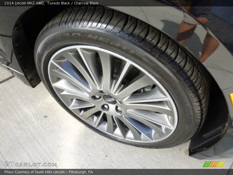  2014 MKZ AWD Wheel