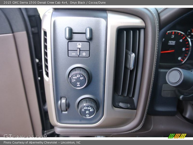 Controls of 2015 Sierra 1500 Denali Crew Cab 4x4