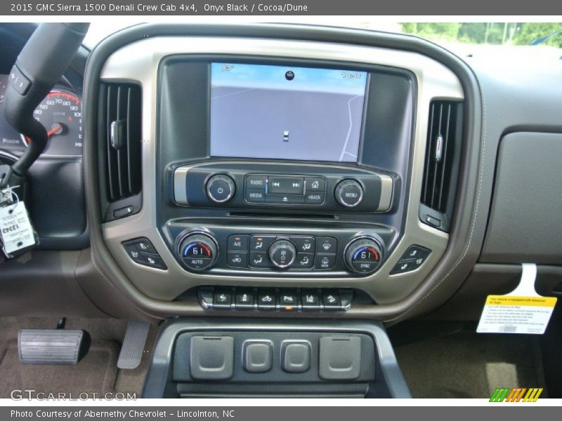 Controls of 2015 Sierra 1500 Denali Crew Cab 4x4