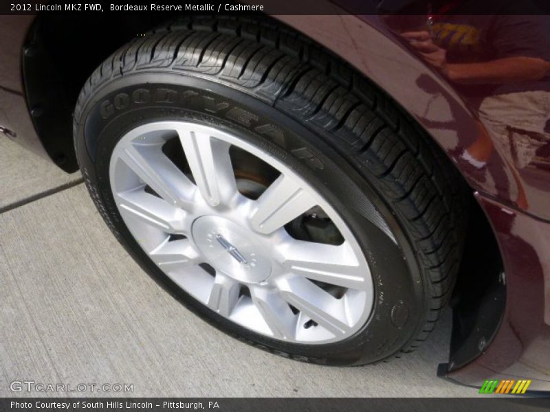Bordeaux Reserve Metallic / Cashmere 2012 Lincoln MKZ FWD