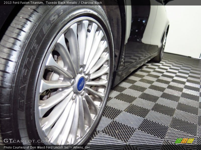 Tuxedo Black Metallic / Charcoal Black 2013 Ford Fusion Titanium