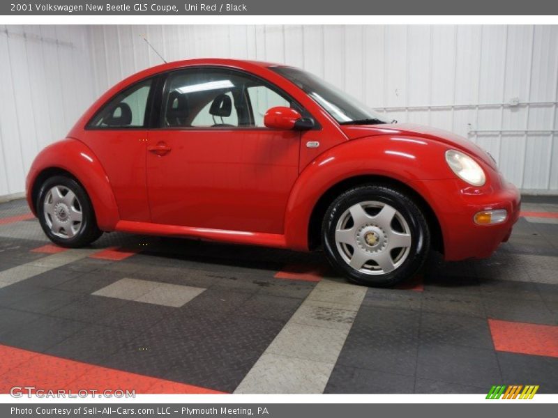 Uni Red / Black 2001 Volkswagen New Beetle GLS Coupe