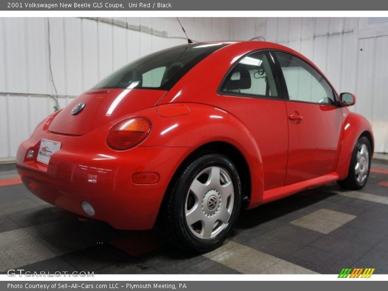Uni Red / Black 2001 Volkswagen New Beetle GLS Coupe