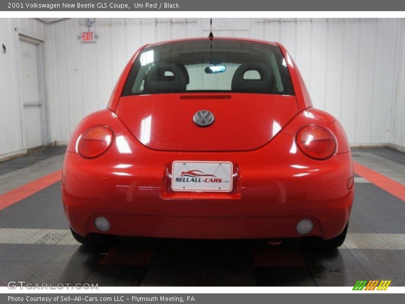 Uni Red / Black 2001 Volkswagen New Beetle GLS Coupe