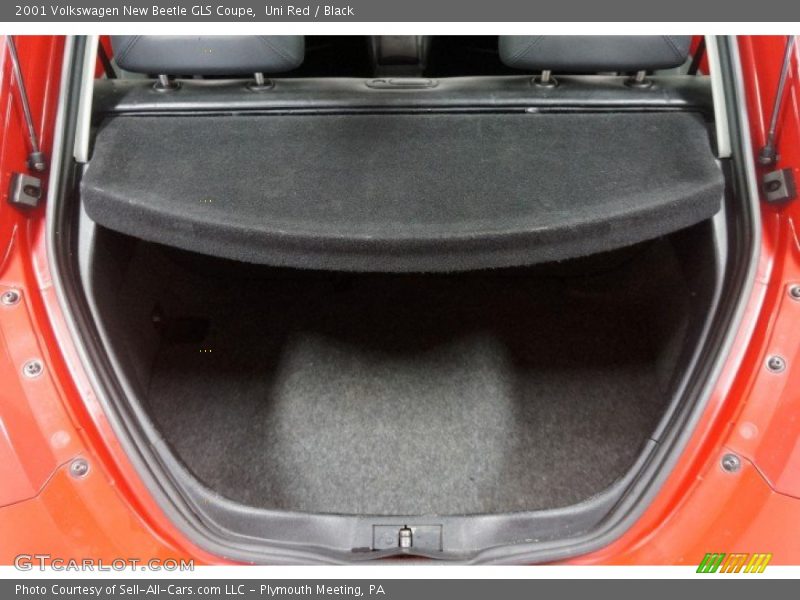 Uni Red / Black 2001 Volkswagen New Beetle GLS Coupe
