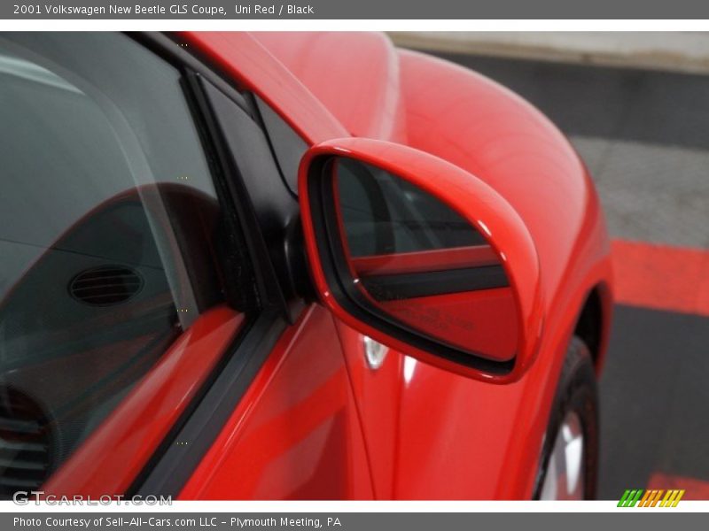 Uni Red / Black 2001 Volkswagen New Beetle GLS Coupe