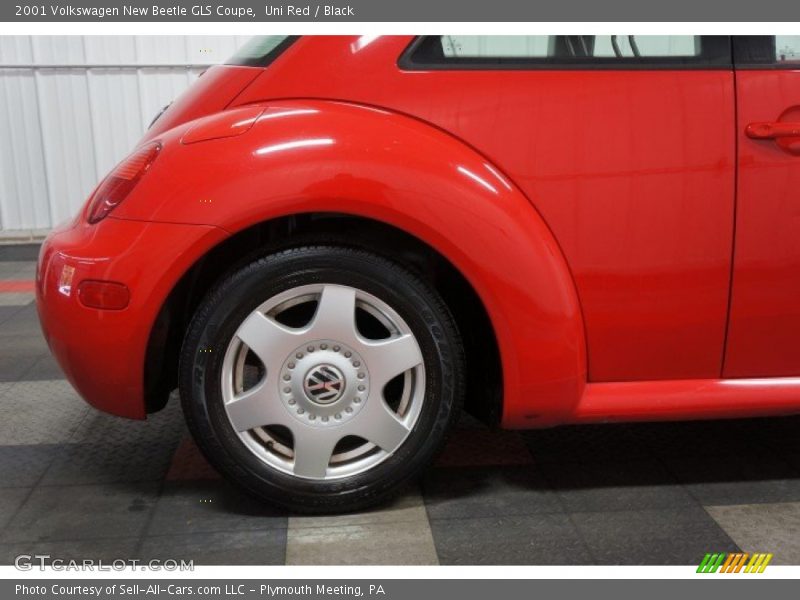 Uni Red / Black 2001 Volkswagen New Beetle GLS Coupe