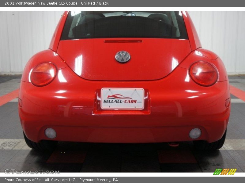 Uni Red / Black 2001 Volkswagen New Beetle GLS Coupe