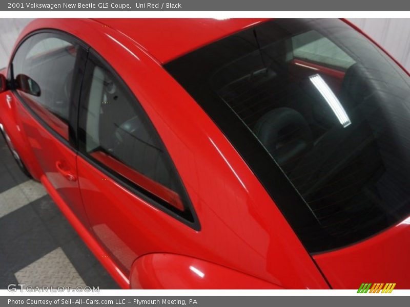 Uni Red / Black 2001 Volkswagen New Beetle GLS Coupe