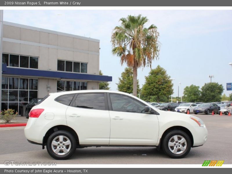 Phantom White / Gray 2009 Nissan Rogue S