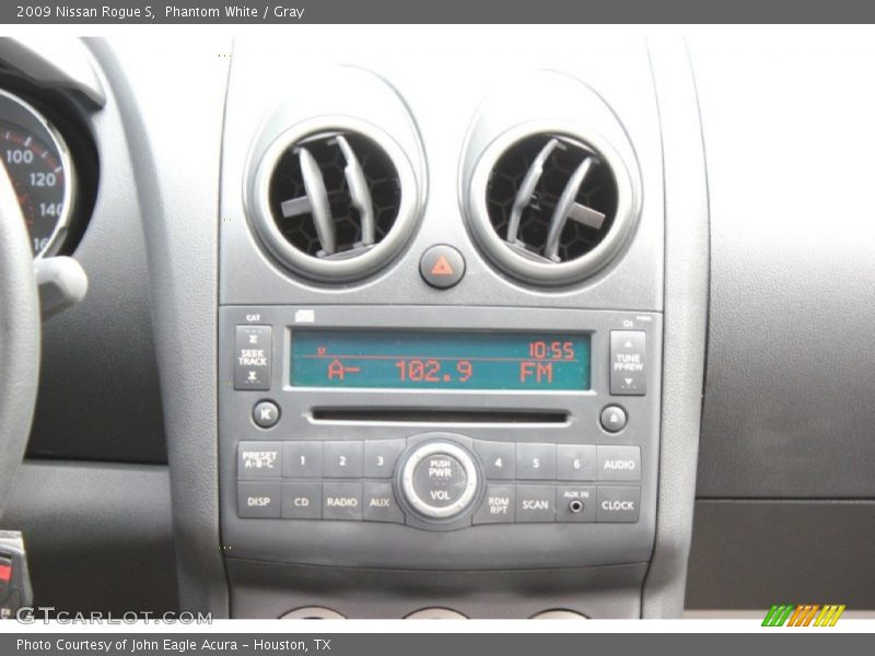 Phantom White / Gray 2009 Nissan Rogue S