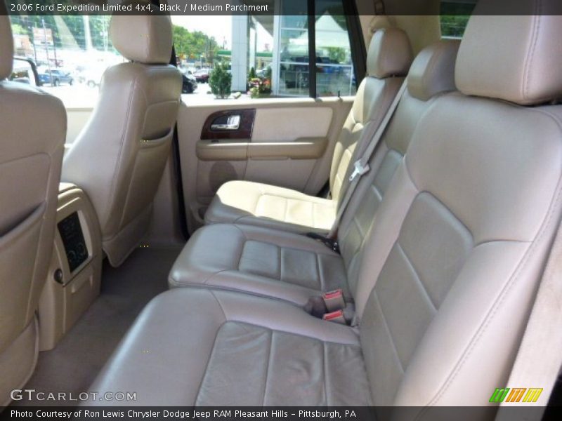 Black / Medium Parchment 2006 Ford Expedition Limited 4x4