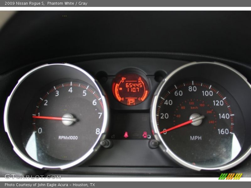 Phantom White / Gray 2009 Nissan Rogue S