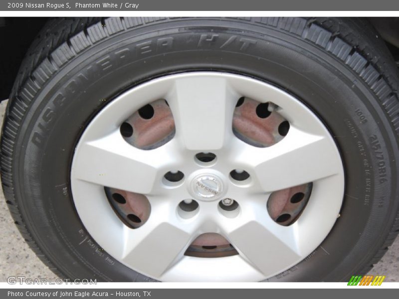 Phantom White / Gray 2009 Nissan Rogue S