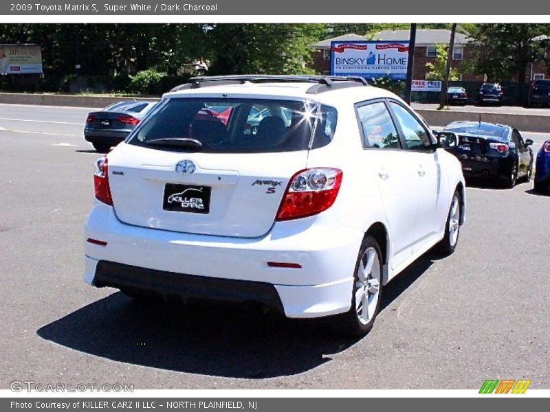 Super White / Dark Charcoal 2009 Toyota Matrix S