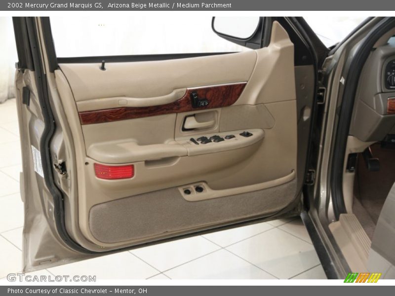 Arizona Beige Metallic / Medium Parchment 2002 Mercury Grand Marquis GS