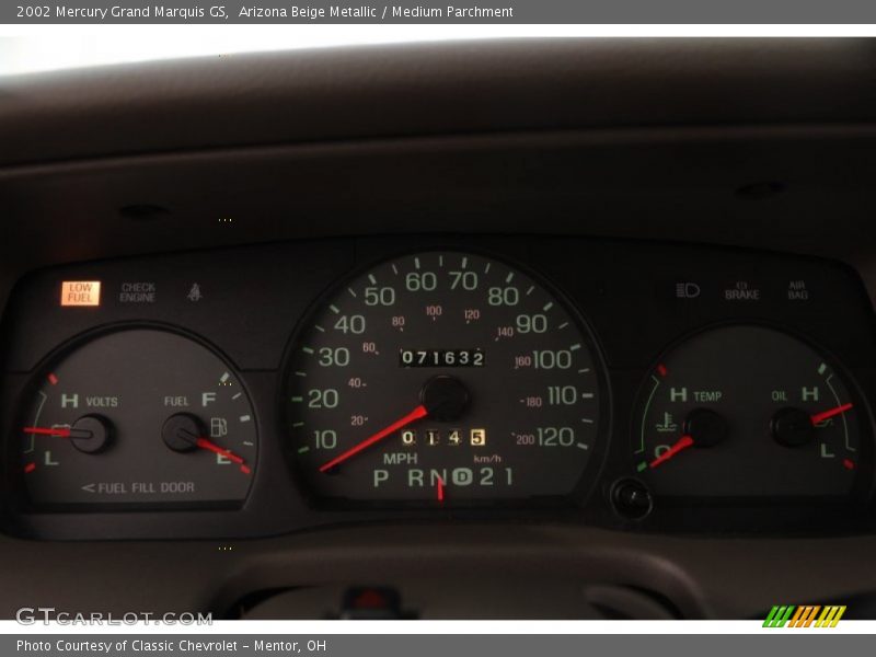 Arizona Beige Metallic / Medium Parchment 2002 Mercury Grand Marquis GS