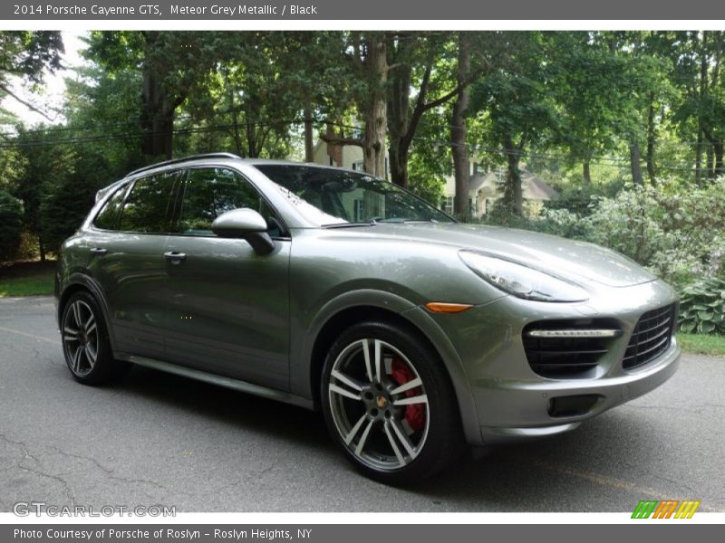 Meteor Grey Metallic / Black 2014 Porsche Cayenne GTS