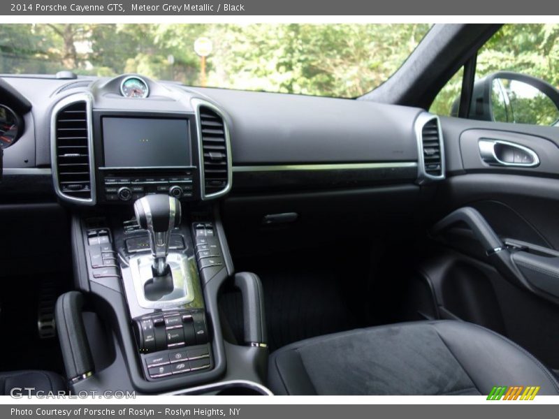 Meteor Grey Metallic / Black 2014 Porsche Cayenne GTS