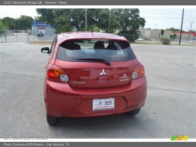 Infrared / Black 2015 Mitsubishi Mirage DE