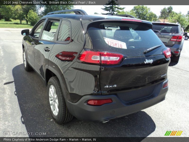 Brilliant Black Crystal Pearl / Black 2016 Jeep Cherokee Sport 4x4