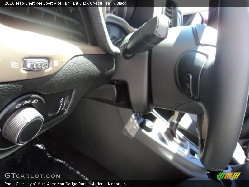 Brilliant Black Crystal Pearl / Black 2016 Jeep Cherokee Sport 4x4