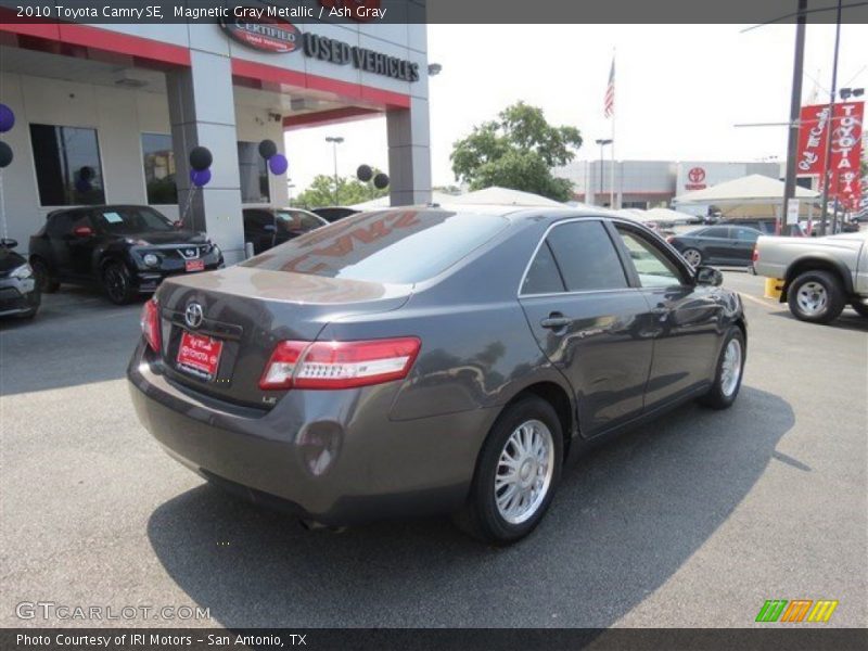 Magnetic Gray Metallic / Ash Gray 2010 Toyota Camry SE