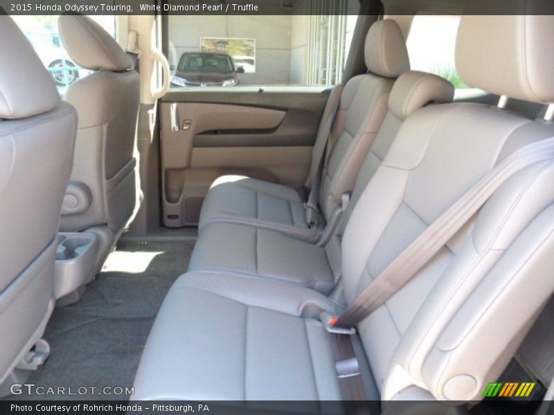 White Diamond Pearl / Truffle 2015 Honda Odyssey Touring