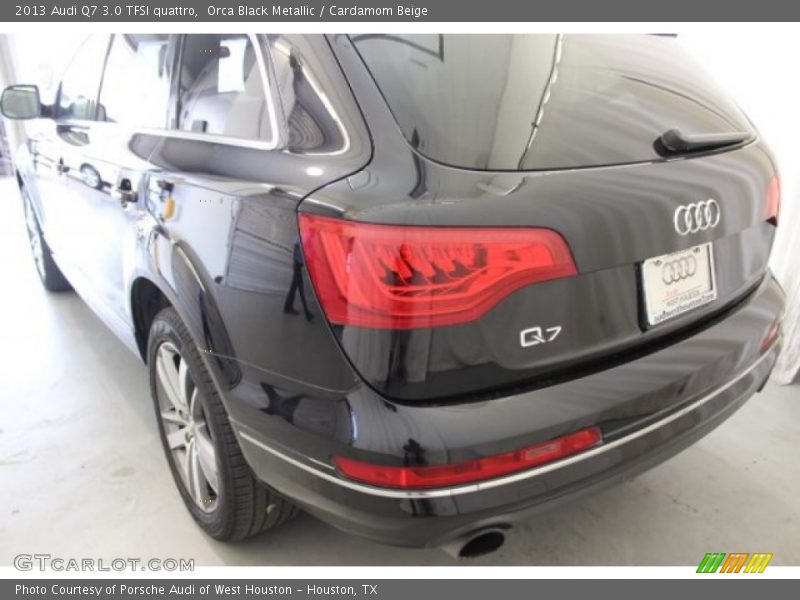 Orca Black Metallic / Cardamom Beige 2013 Audi Q7 3.0 TFSI quattro