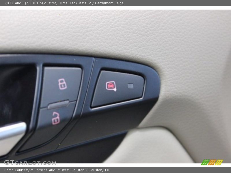 Orca Black Metallic / Cardamom Beige 2013 Audi Q7 3.0 TFSI quattro
