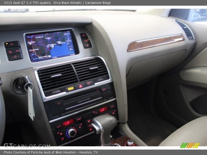 Orca Black Metallic / Cardamom Beige 2013 Audi Q7 3.0 TFSI quattro