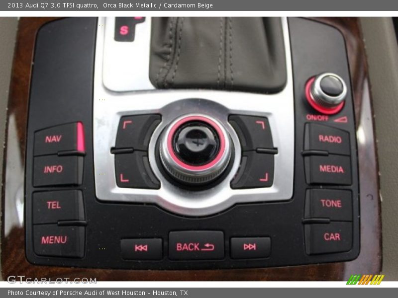 Orca Black Metallic / Cardamom Beige 2013 Audi Q7 3.0 TFSI quattro