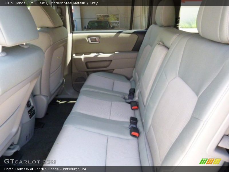 Rear Seat of 2015 Pilot SE 4WD