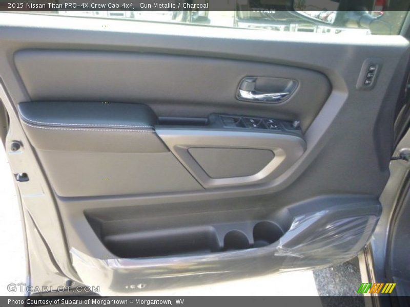 Gun Metallic / Charcoal 2015 Nissan Titan PRO-4X Crew Cab 4x4