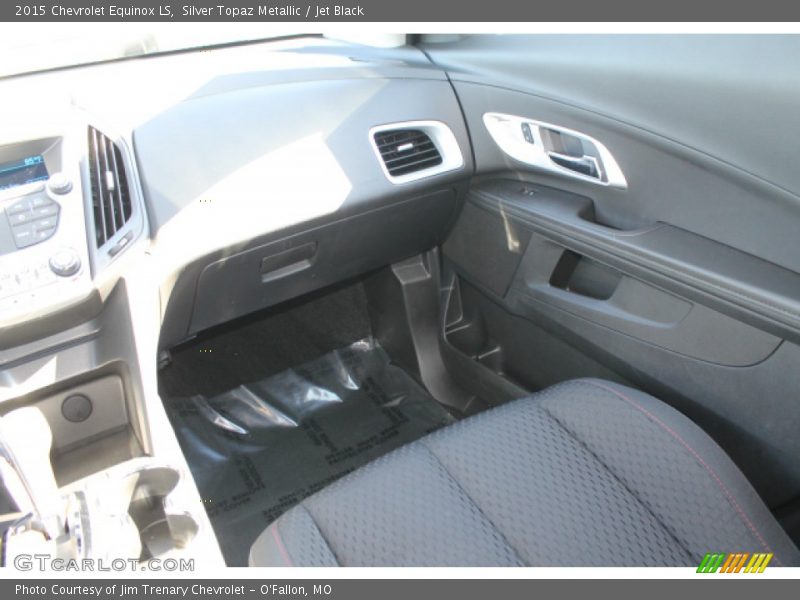 Silver Topaz Metallic / Jet Black 2015 Chevrolet Equinox LS