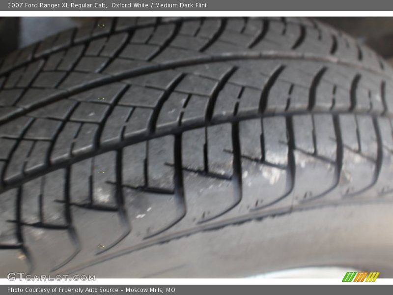 Oxford White / Medium Dark Flint 2007 Ford Ranger XL Regular Cab