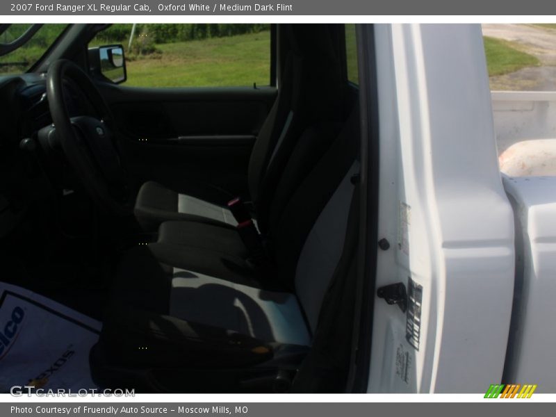 Oxford White / Medium Dark Flint 2007 Ford Ranger XL Regular Cab