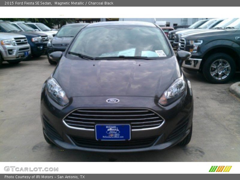 Magnetic Metallic / Charcoal Black 2015 Ford Fiesta SE Sedan