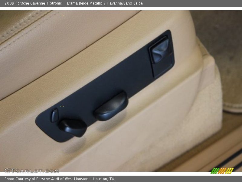 Jarama Beige Metallic / Havanna/Sand Beige 2009 Porsche Cayenne Tiptronic