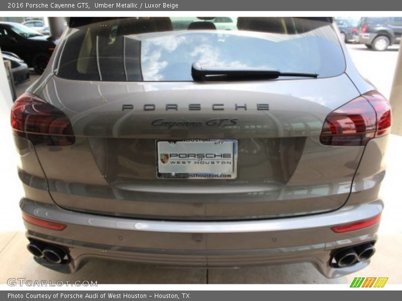 Umber Metallic / Luxor Beige 2016 Porsche Cayenne GTS