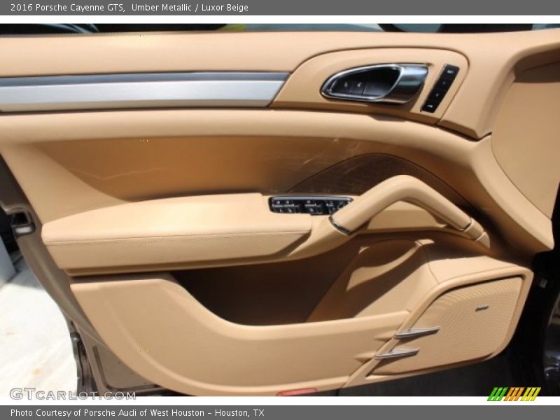 Door Panel of 2016 Cayenne GTS