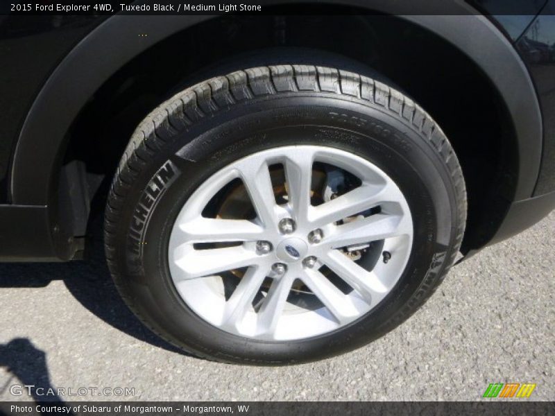 Tuxedo Black / Medium Light Stone 2015 Ford Explorer 4WD