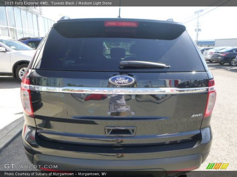 Tuxedo Black / Medium Light Stone 2015 Ford Explorer 4WD