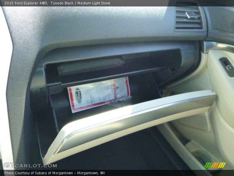 Tuxedo Black / Medium Light Stone 2015 Ford Explorer 4WD