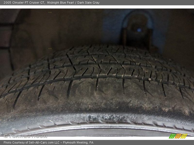 Midnight Blue Pearl / Dark Slate Gray 2005 Chrysler PT Cruiser GT
