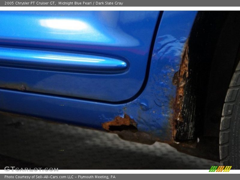 Midnight Blue Pearl / Dark Slate Gray 2005 Chrysler PT Cruiser GT