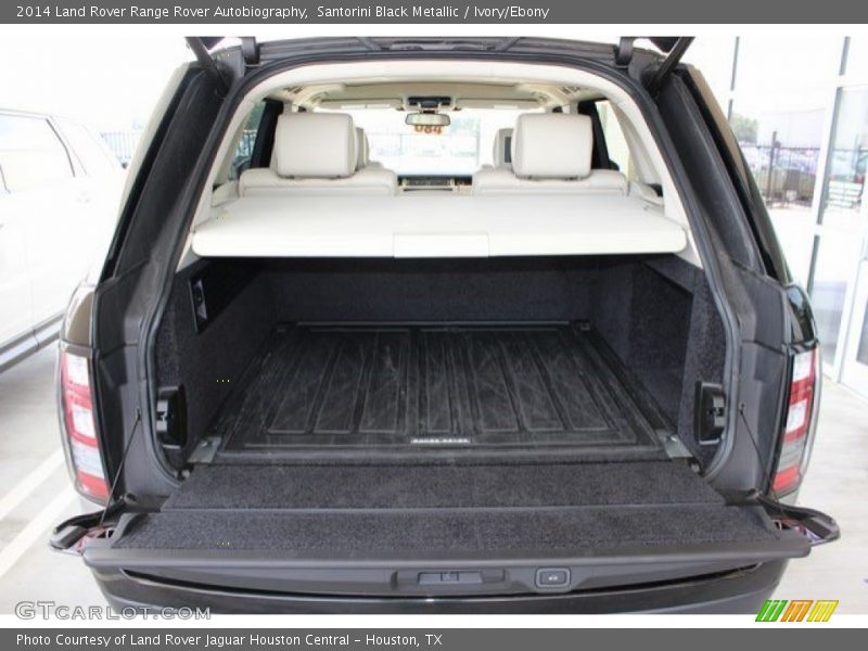  2014 Range Rover Autobiography Trunk